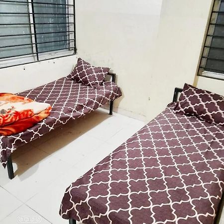 Aashiyana Boys Hostel インドール エクステリア 写真